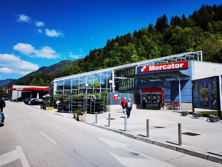 Supernova Mercator Jesenice 1 (1)
