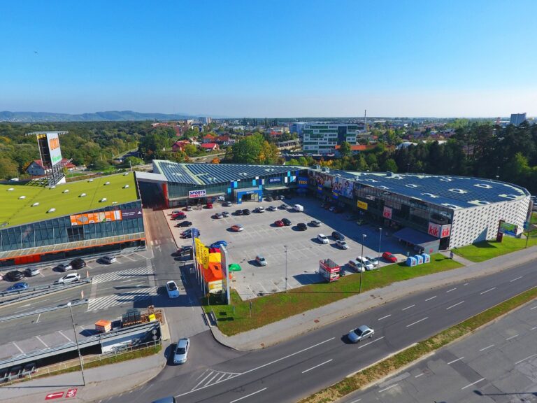 DCIM100MEDIADJI_0279.JPG