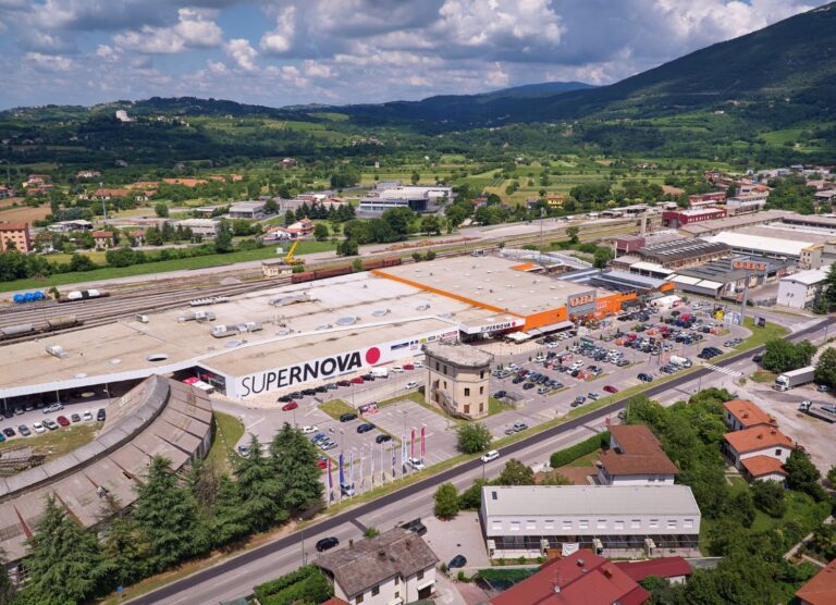 Supernova-Mercator-Nova-Gorica (4)