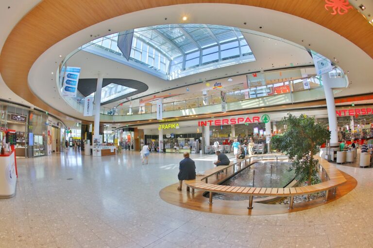 Supernova Garden Mall (3)