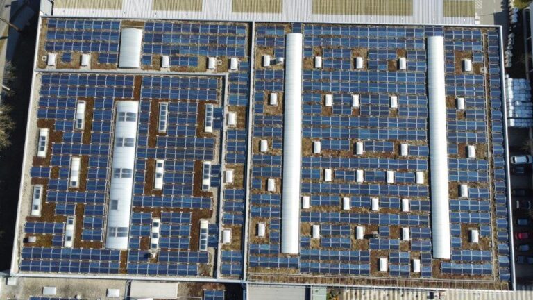 OBI Linz Dornach Photovoltaic System_4