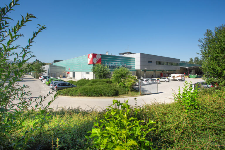 Supernova-Mercator-Slovenj-Gradec (4)